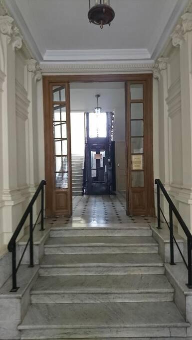 Lovely Refurbished Apartment Nice Exteriör bild